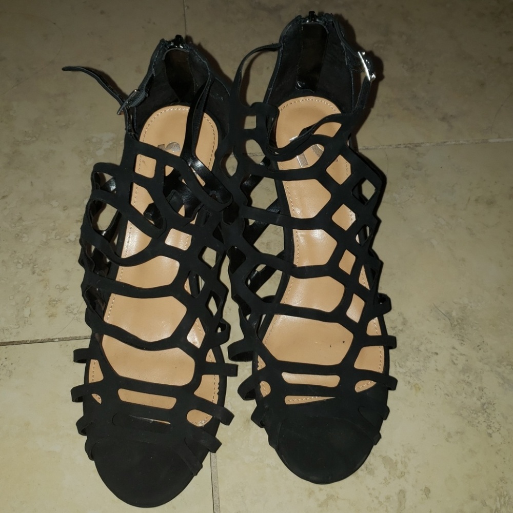 Black strappy report heels